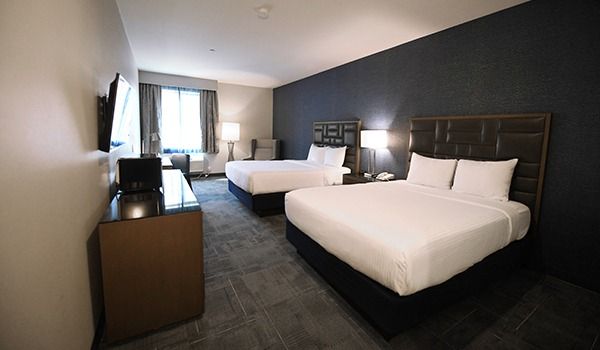 Hotel & Casino: Plaza Hotel & Casino